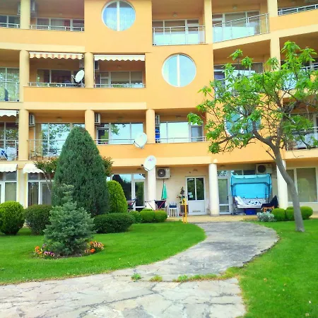 Studio Radost * Βάρνα